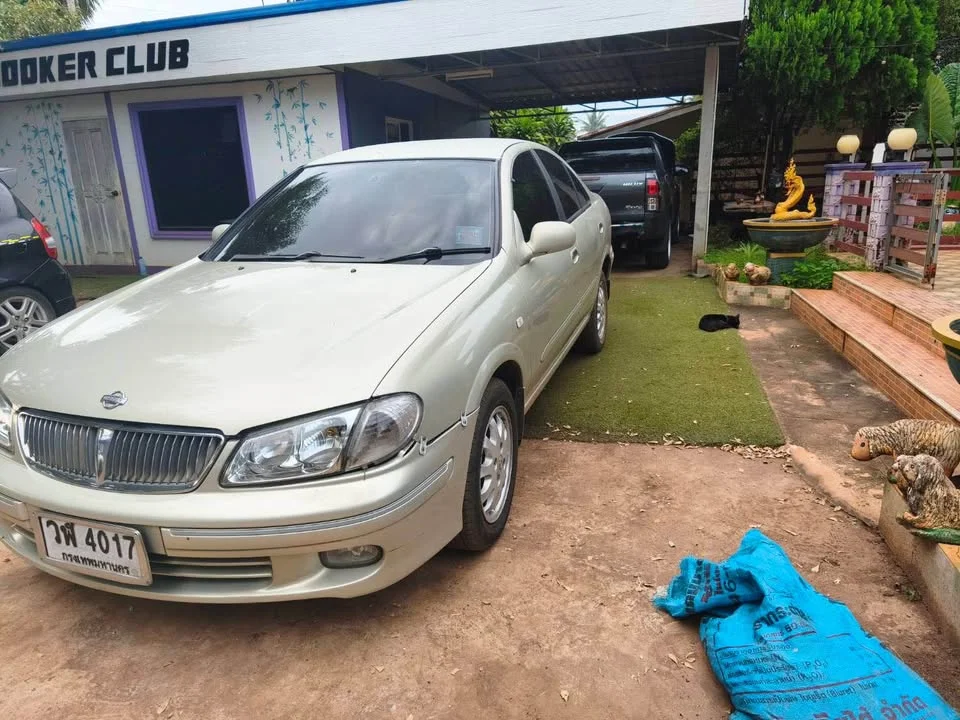 2002 Nissan Sunny N16 3