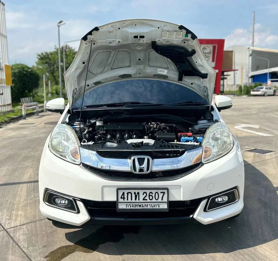 2015 Honda Mobilio II 2