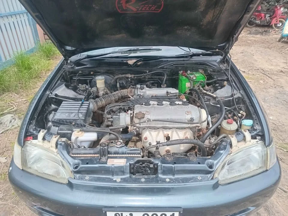 1995 Honda Civic V 3