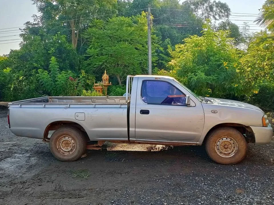 2026 Nissan Frontier I 3