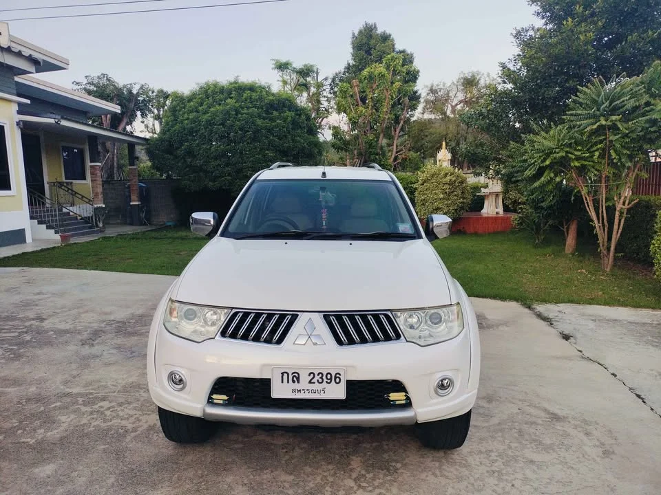 2009 Mitsubishi Pajero Sport II 3
