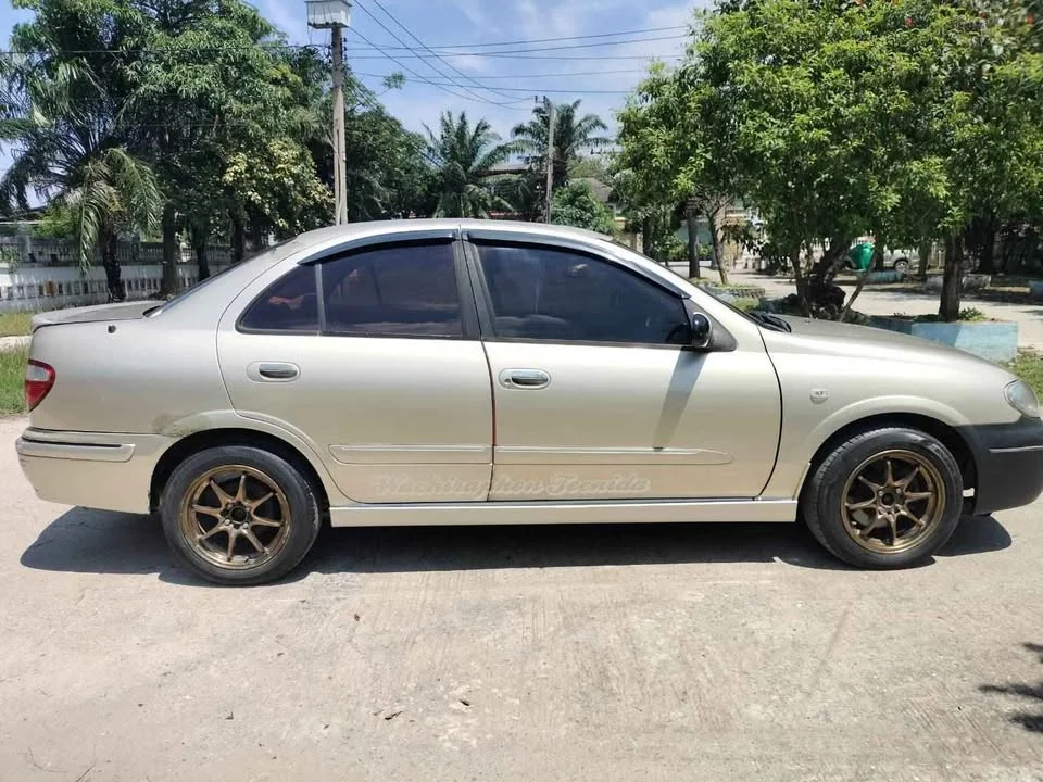 2002 Nissan Sunny N16 2