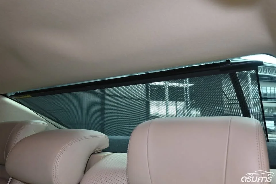 2014 Toyota Crown Majesta VI (S210) 3