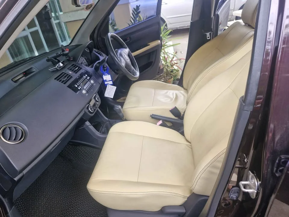 2010 Suzuki Swift I 3