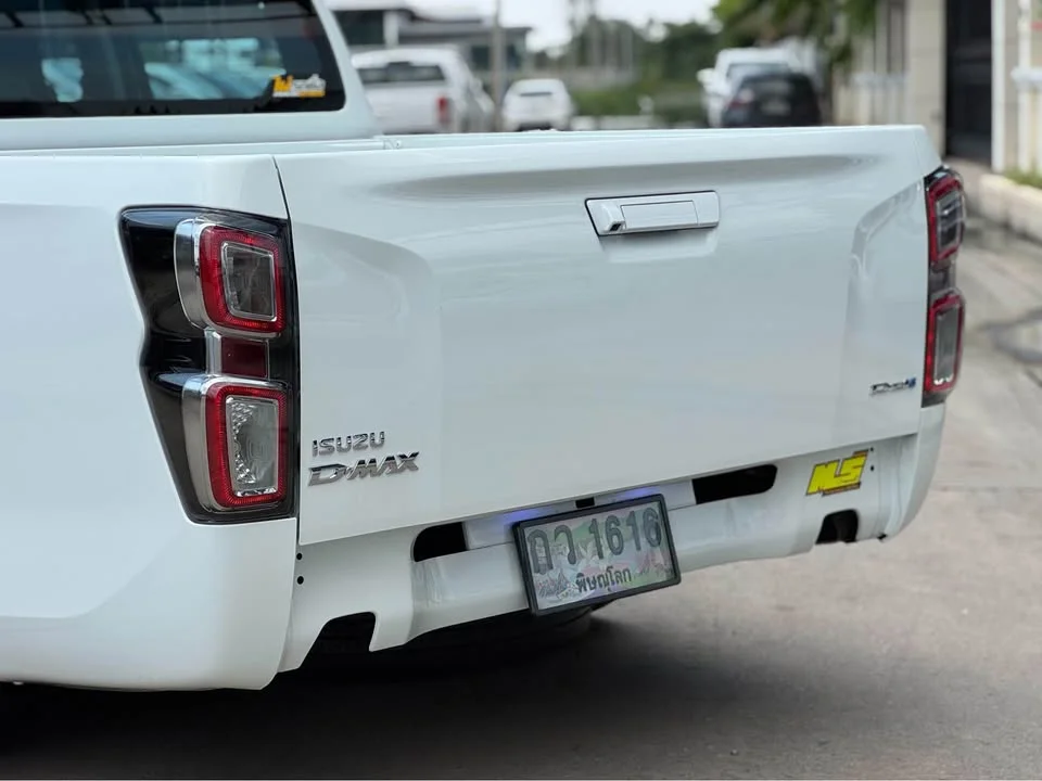 2021 Isuzu D-Max III (RG) 3