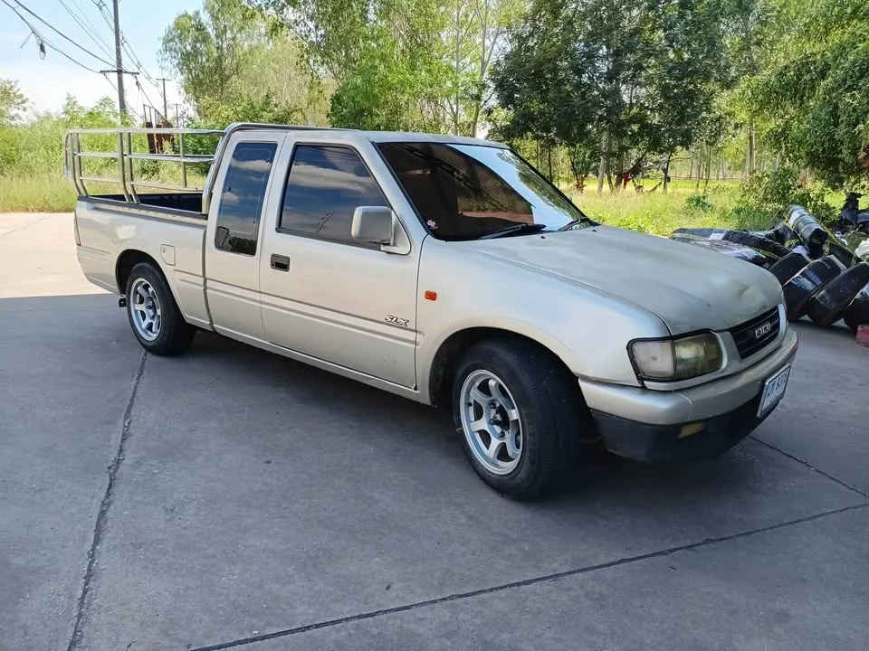 1997 Isuzu Faster Dragon Eyes III 3