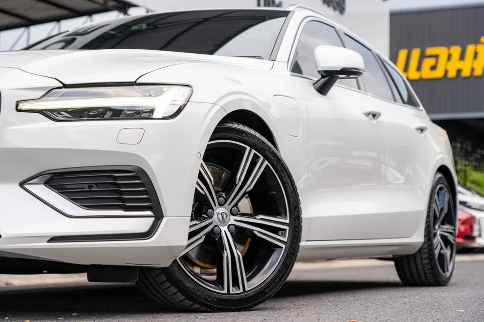 2020 Volvo V60 II 2