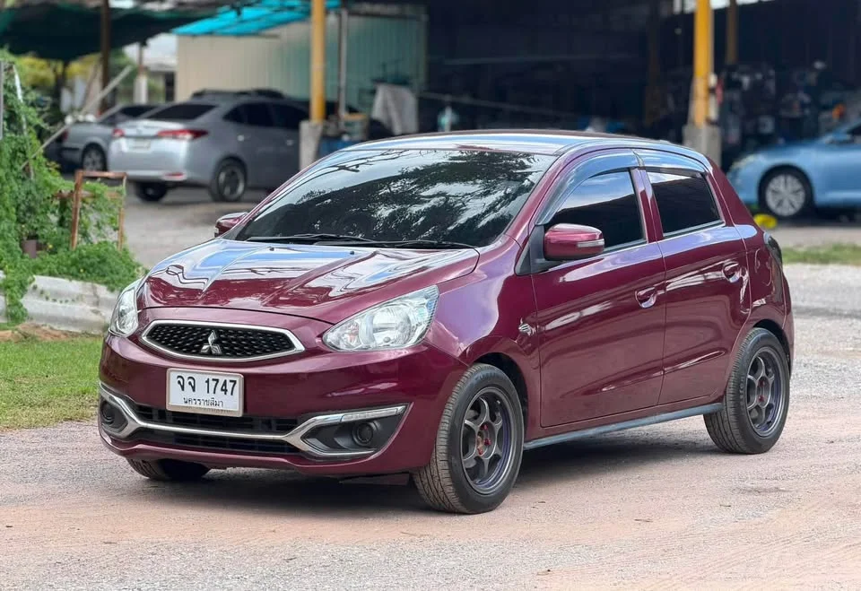 2019 Mitsubishi Mirage VI 2