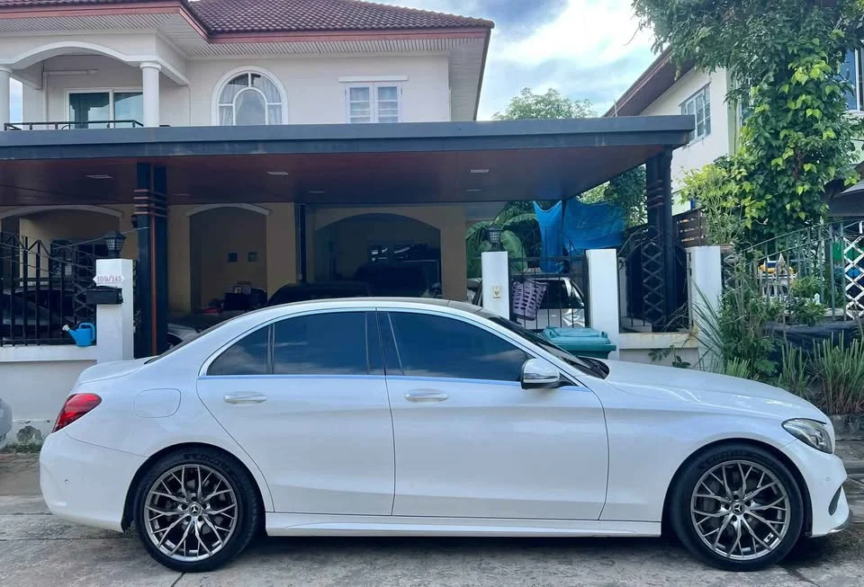 2015 Benz C-Class W205 2