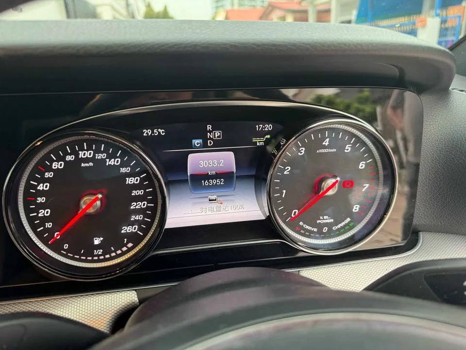 2018 Benz E-Class W213 2