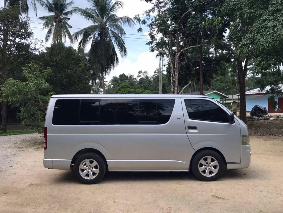 2005 Toyota HiAce V (H200) 3