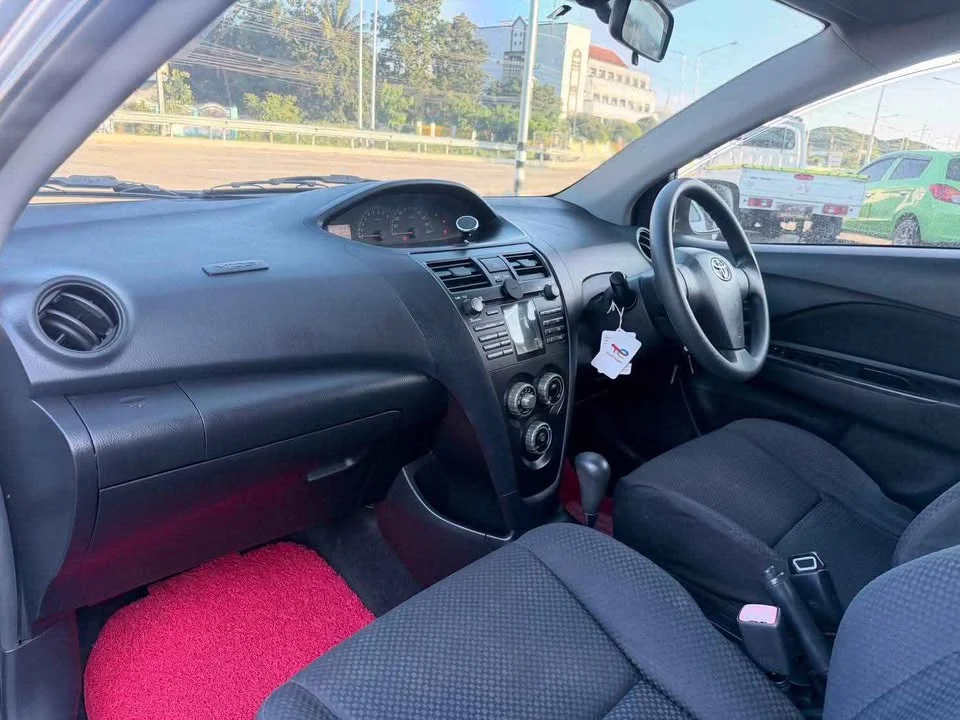 2010 Toyota Vios II 3