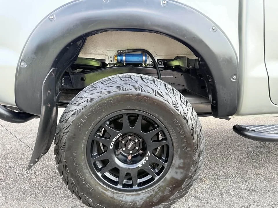 2012 Toyota Hilux VII 2