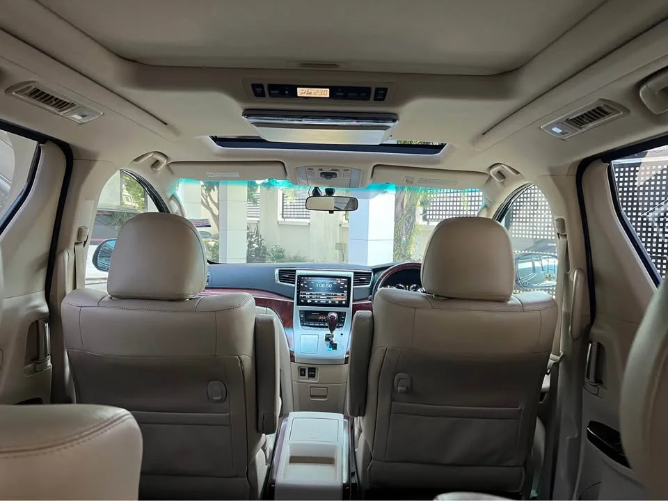 2011 Toyota Alphard, Vellfire II (AH20) 2