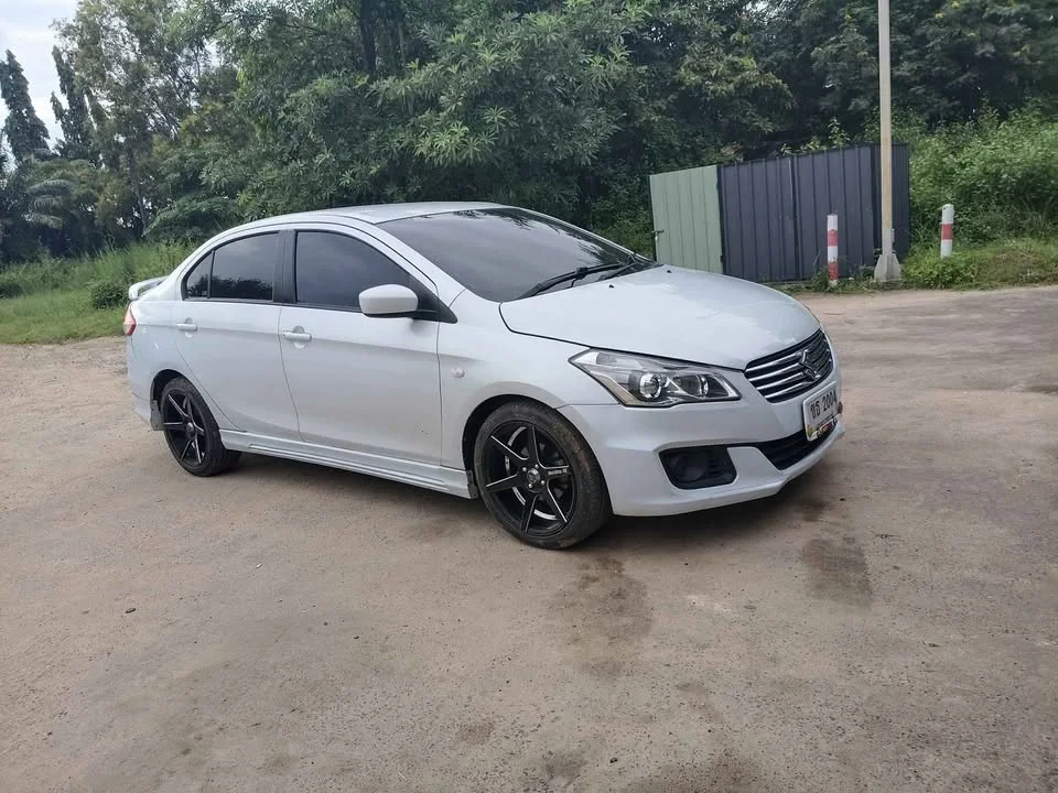 2015 Suzuki Ciaz 3