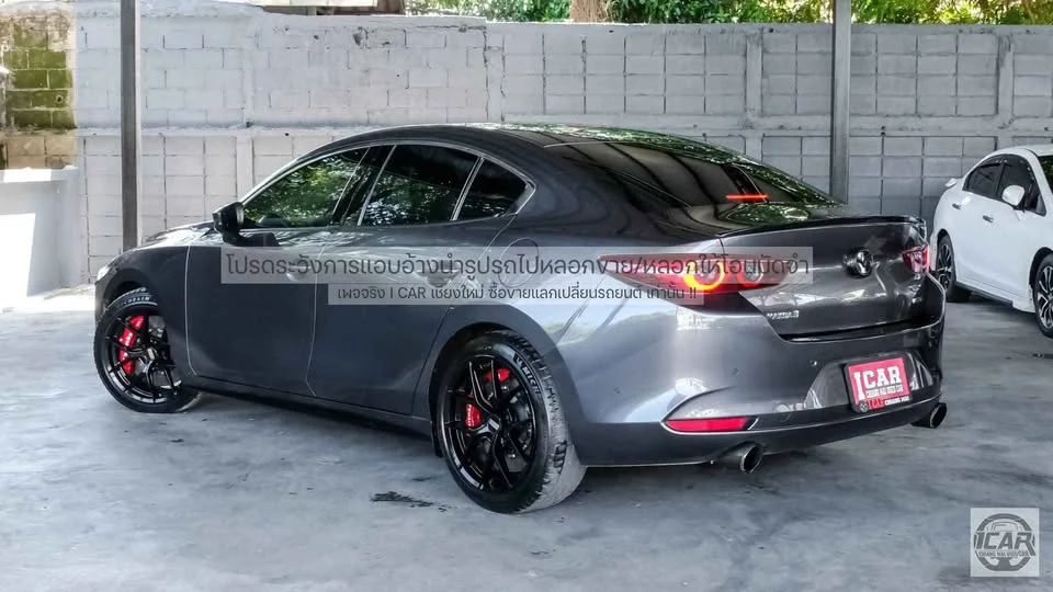 2019 Mazda 3 IV 2