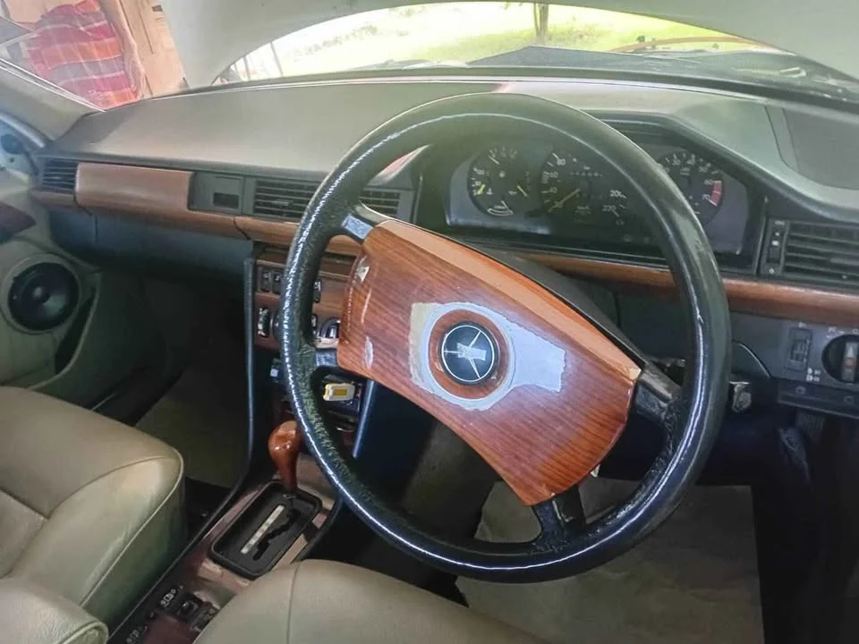 1990 Benz E-Class W124 2