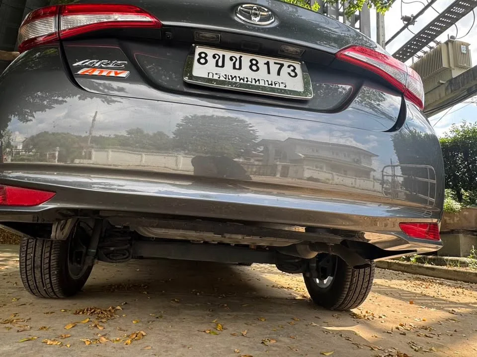 2020 Toyota Yaris ATIV III 3