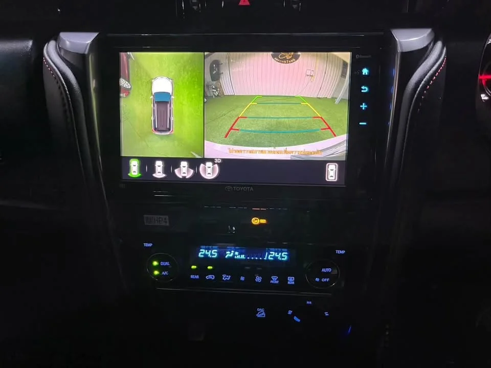 2022 Toyota Fortuner II 2