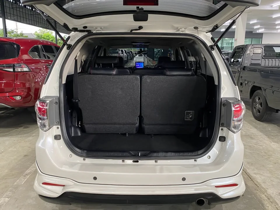 2014 Toyota Fortuner I 3