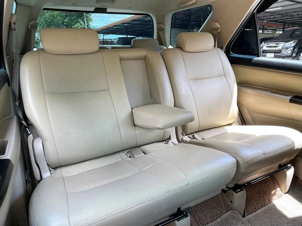 2008 Toyota Fortuner I 3