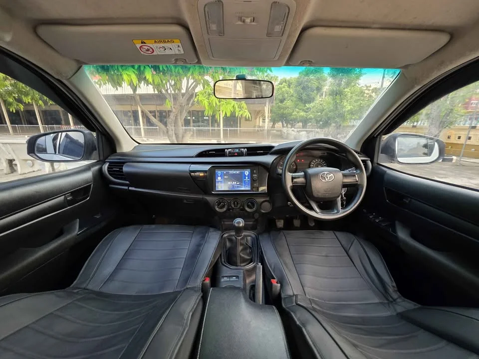 2022 Toyota Hilux VIII 3