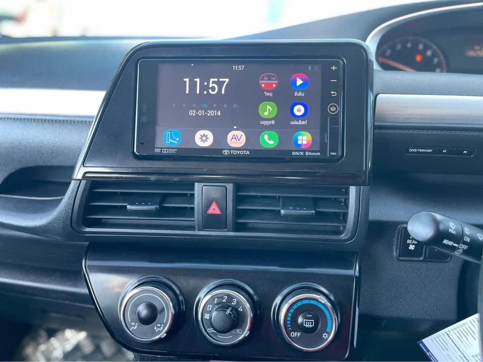 2017 Toyota Sienta II 2
