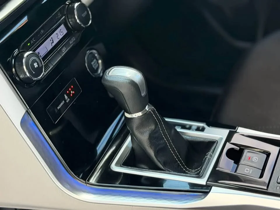 2022 Toyota Veloz III 2