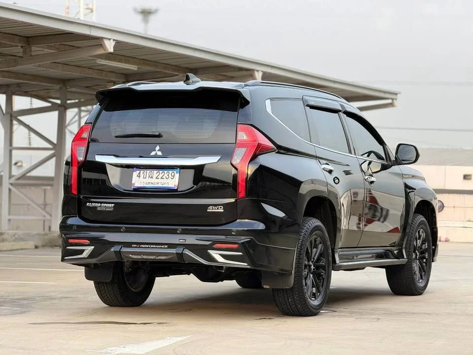 2023 Mitsubishi Pajero Sport III 2