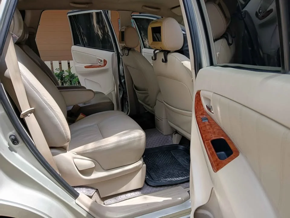 2008 Toyota Innova I 2