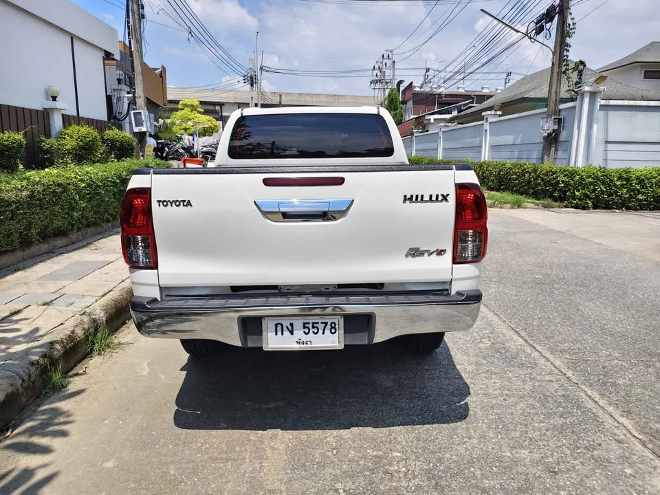 2020 Toyota Hilux VIII 3