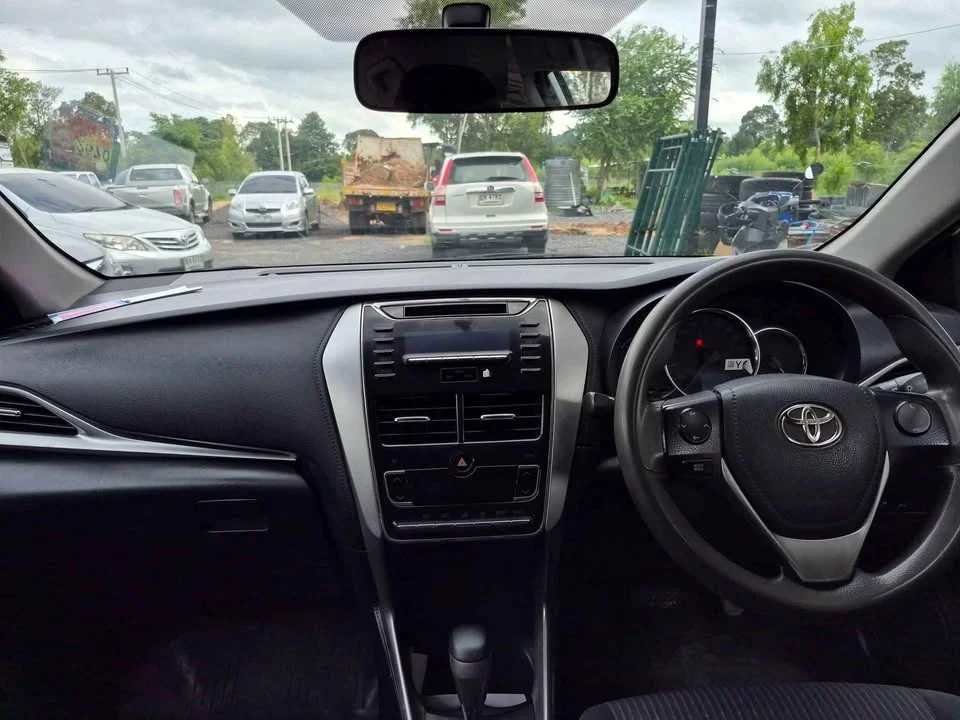 2018 Toyota Yaris ATIV III 3