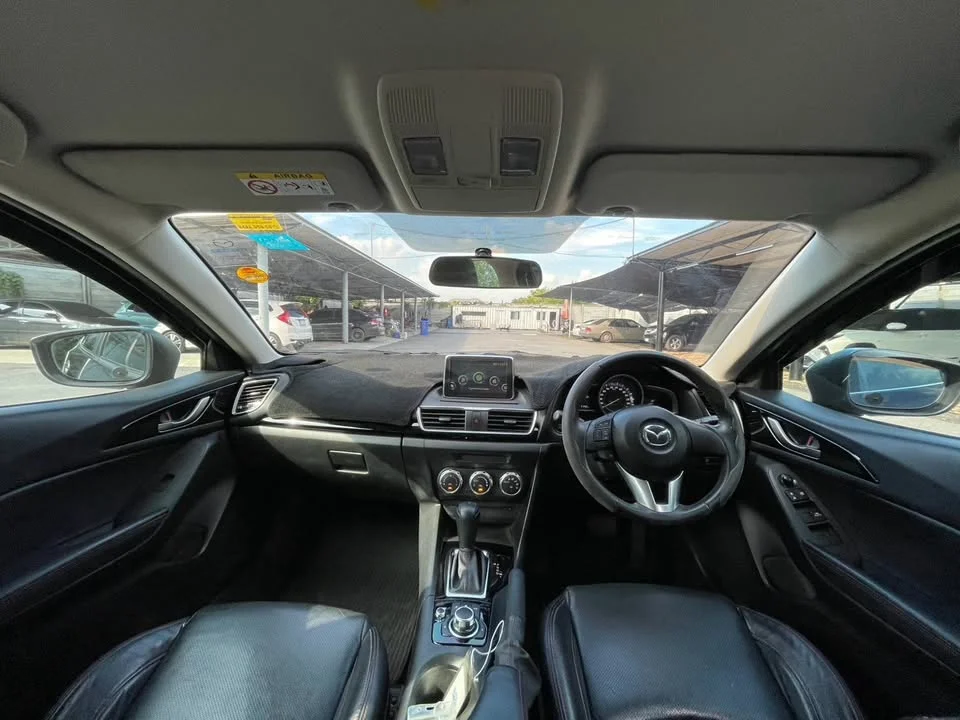 2014 Mazda 3 III 3
