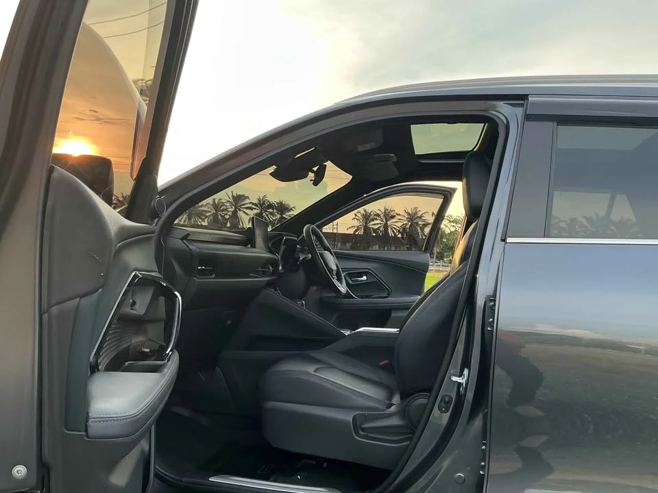 2023 Toyota Yaris Cross AC200 3