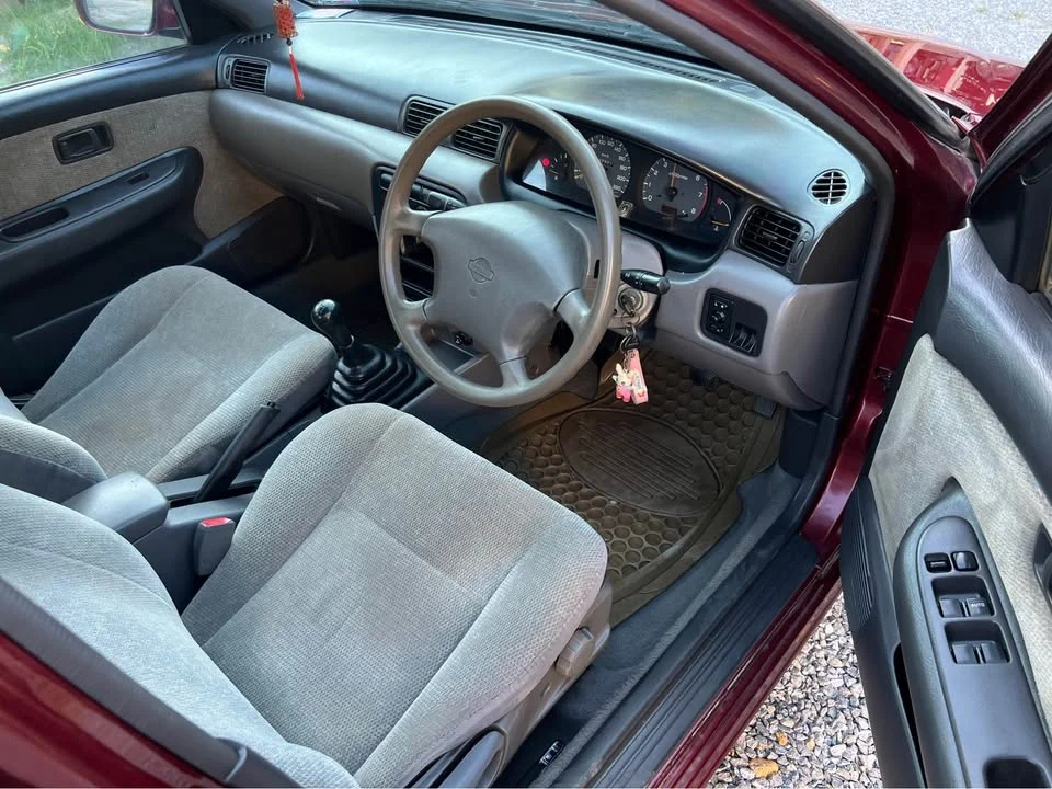 1997 Nissan Sunny IV 3