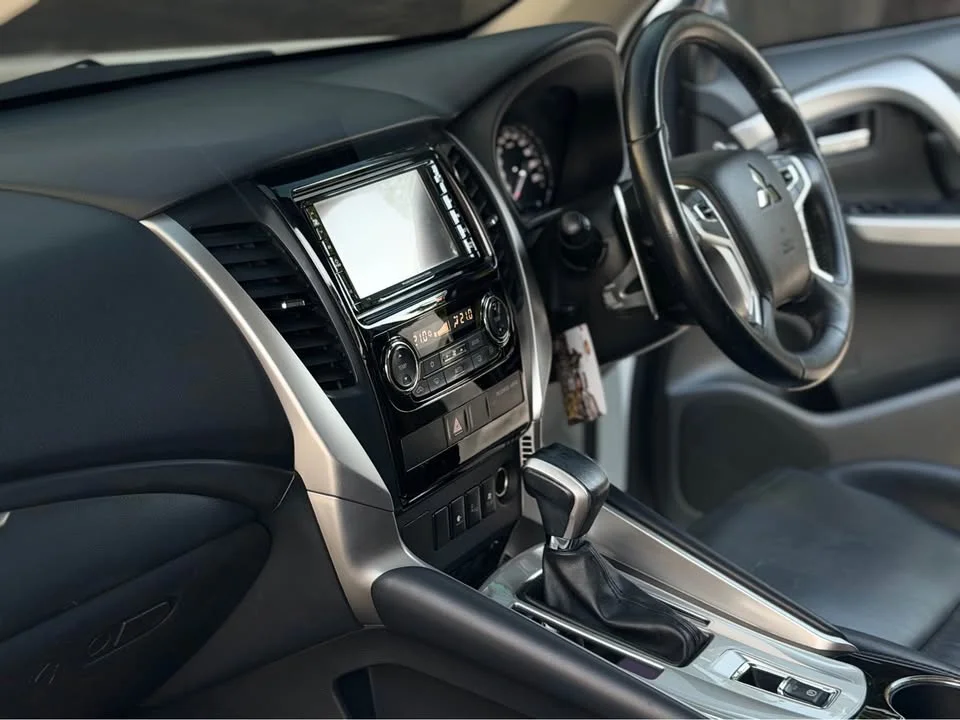 2018 Mitsubishi Pajero Sport III 3
