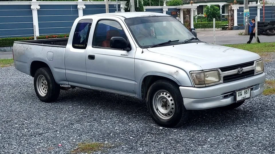 1999 Toyota Hilux Tiger VI 3