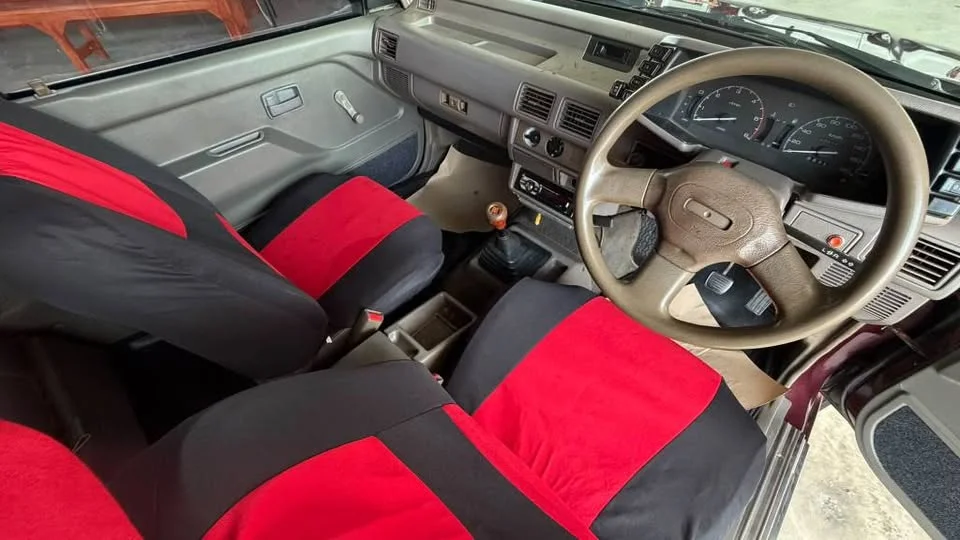 1995 Isuzu TFR III 3
