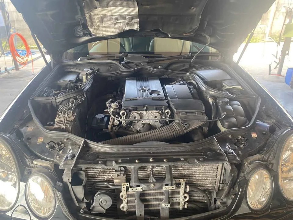 2004 Benz E-Class W211 2