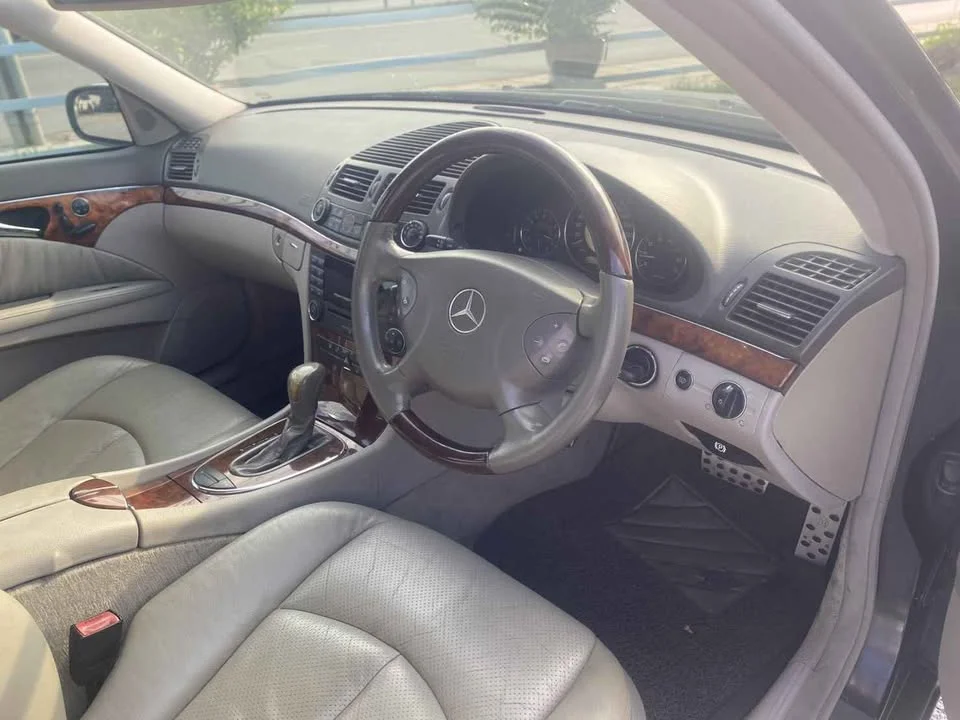 2004 Benz E-Class W211 3