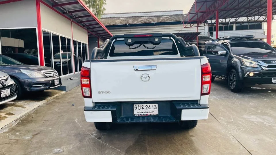 2021 Mazda BT-Series III 2