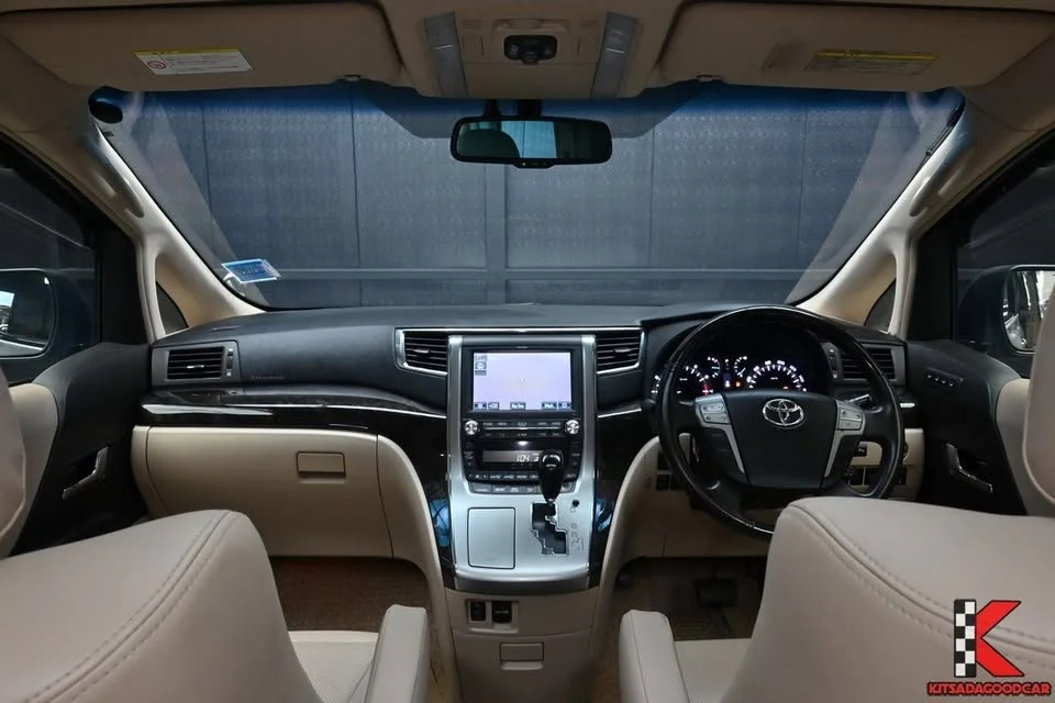 2013 Toyota Alphard, Vellfire II (AH20) 3