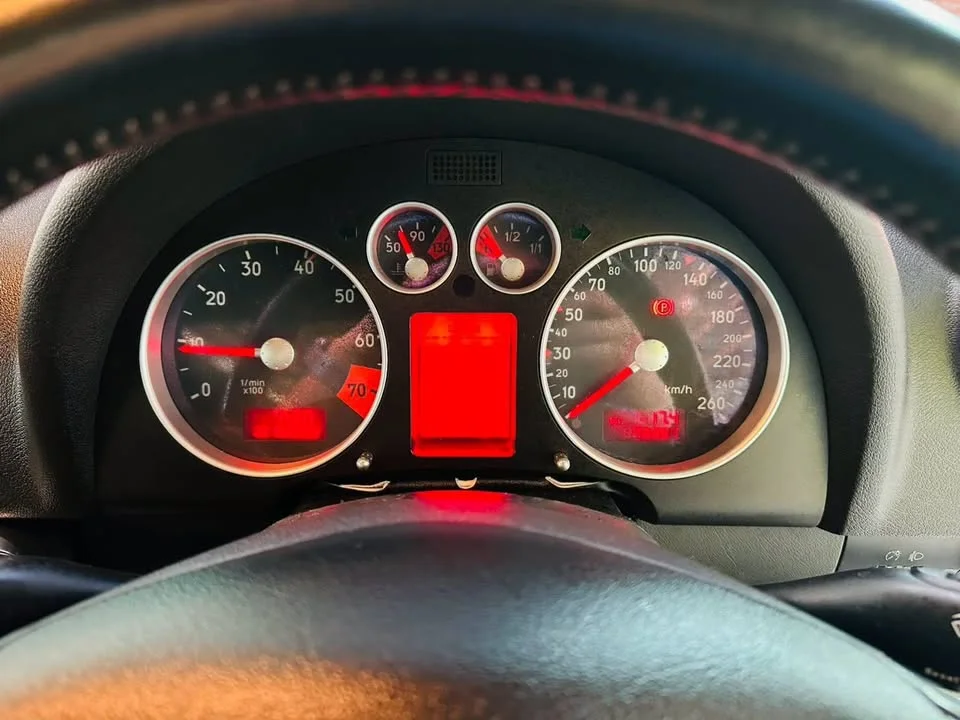 2001 Audi TT Mk1 2