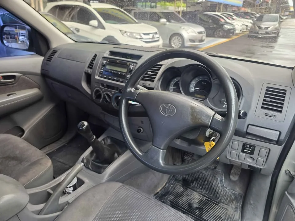 2009 Toyota Hilux VII 3