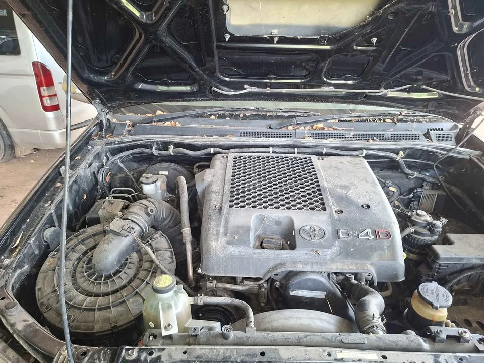 2005 Toyota Fortuner I 2