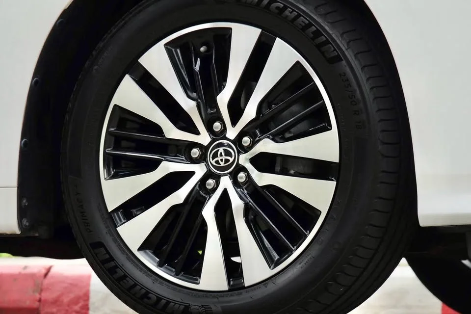 2019 Toyota Alphard, Vellfire III (AH30) 3