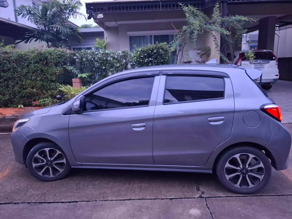 2022 Mitsubishi Mirage VI 3