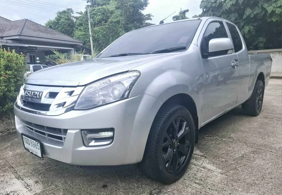 2015 Isuzu D-Max II (RT) 2