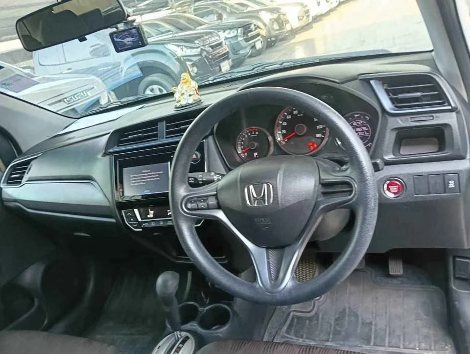 2018 Honda Mobilio II 3