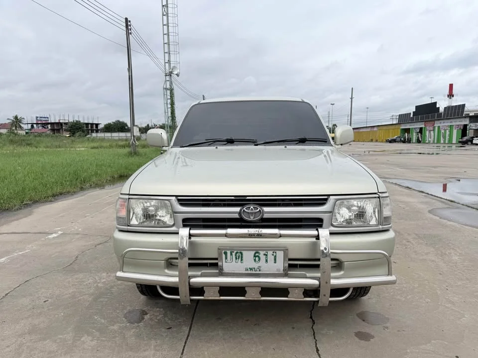 2000 Toyota Hilux Tiger VI 2